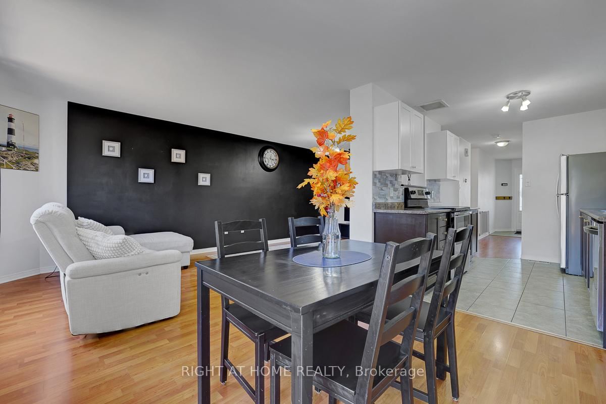 70 Frieday Street • Arnprior, ON photo 11