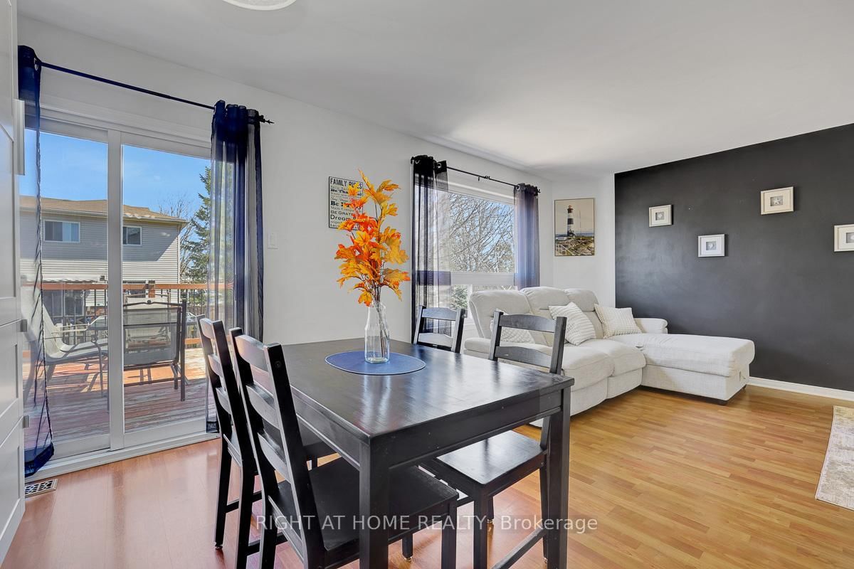 70 Frieday Street • Arnprior, ON photo 12