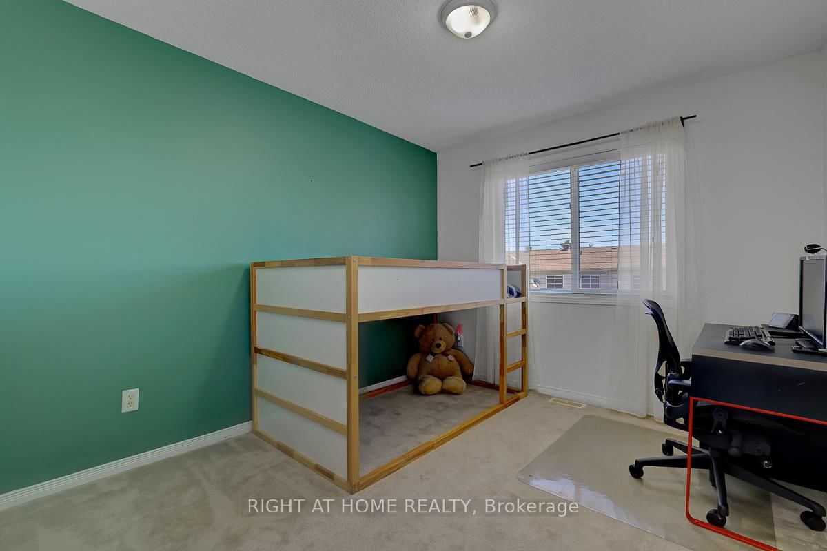 70 Frieday Street • Arnprior, ON photo 26