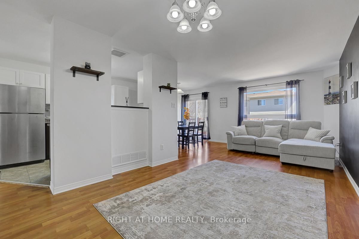 70 Frieday Street • Arnprior, ON photo 6