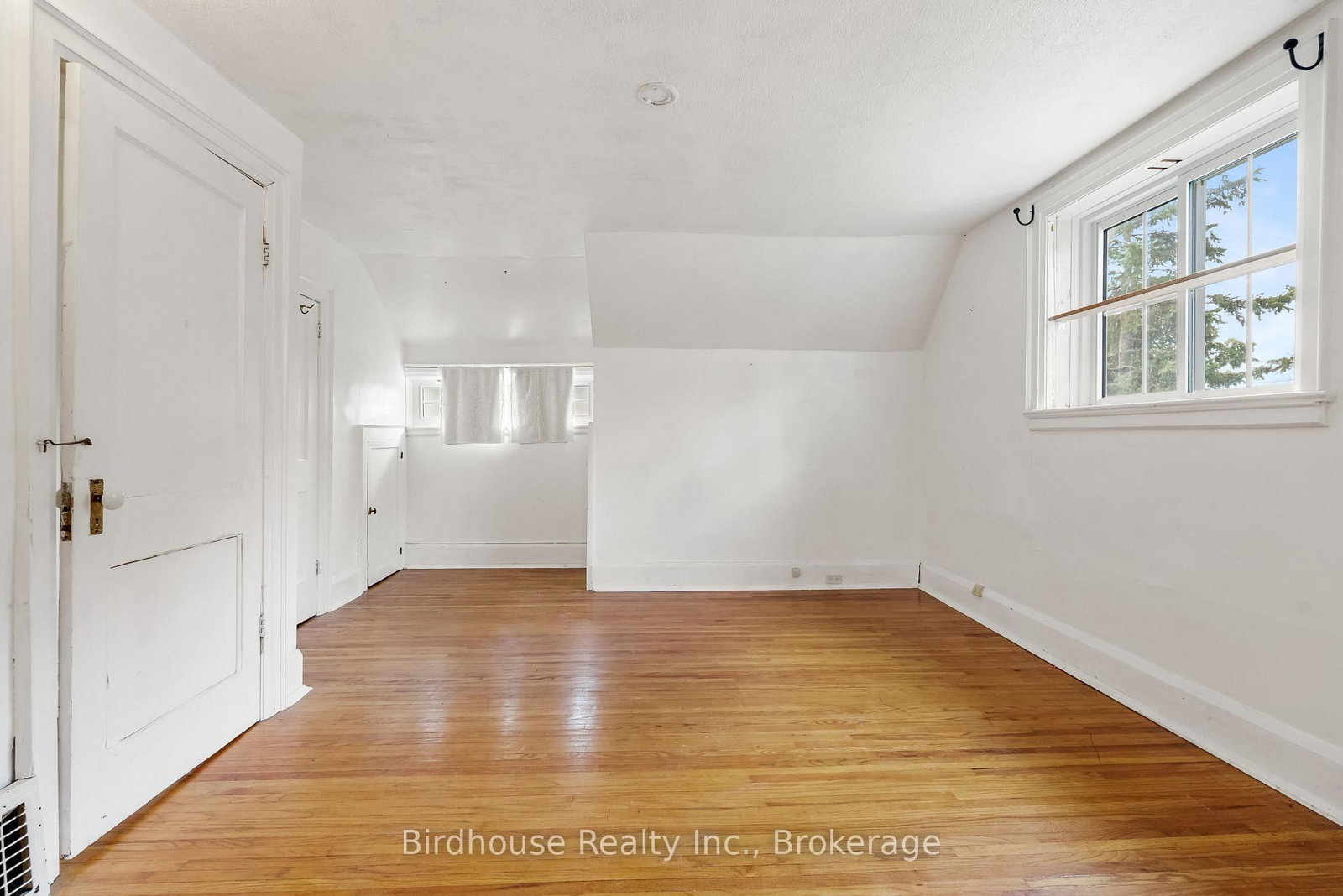 12 Mill Street • Kawartha Lakes, ON photo 17