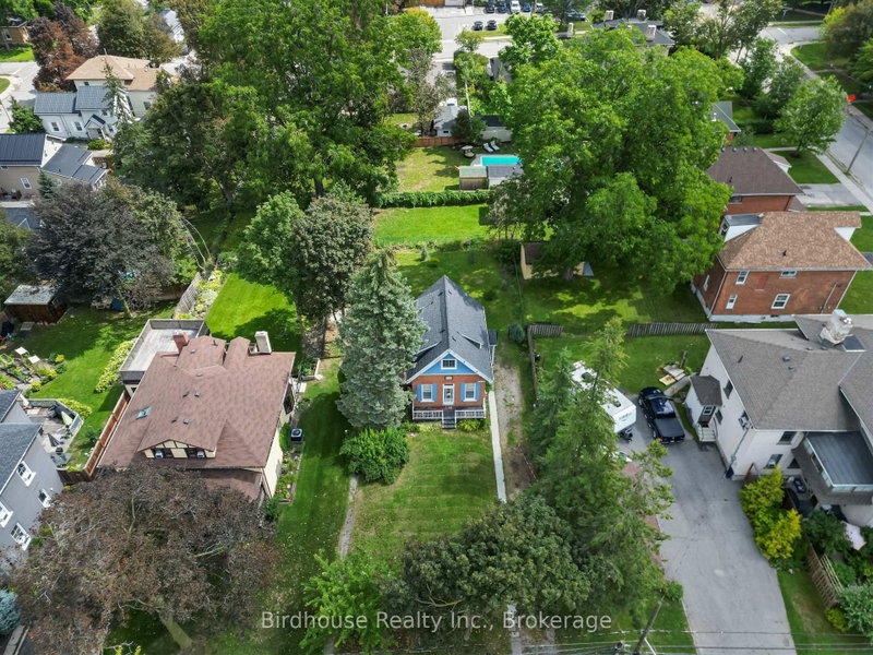 12 Mill Street