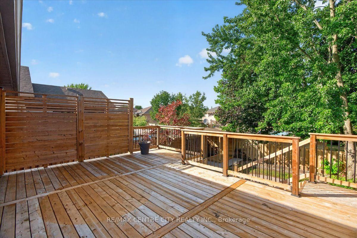 59 Bridle Path • Strathroy-Caradoc, ON photo 36
