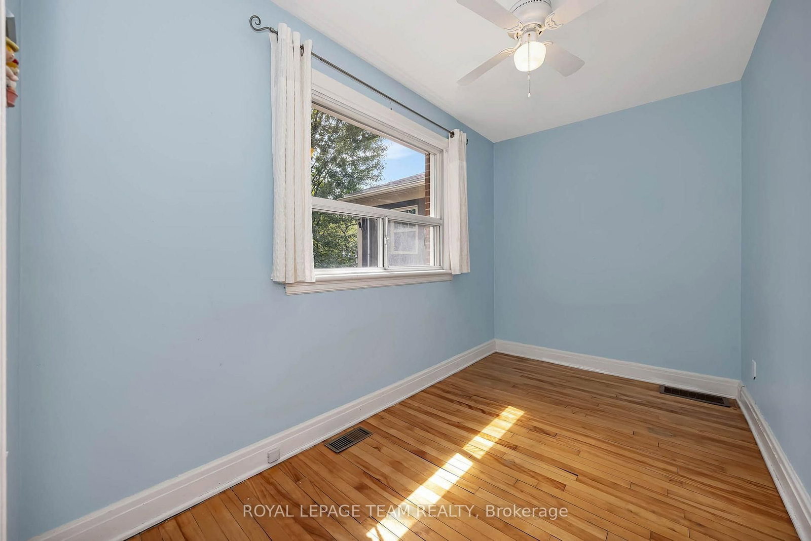 60 Avenue Road • Ottawa, ON photo 23