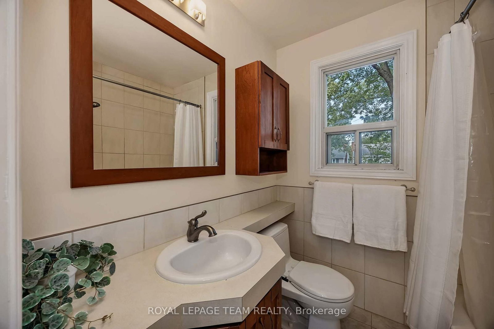 60 Avenue Road • Ottawa, ON photo 25