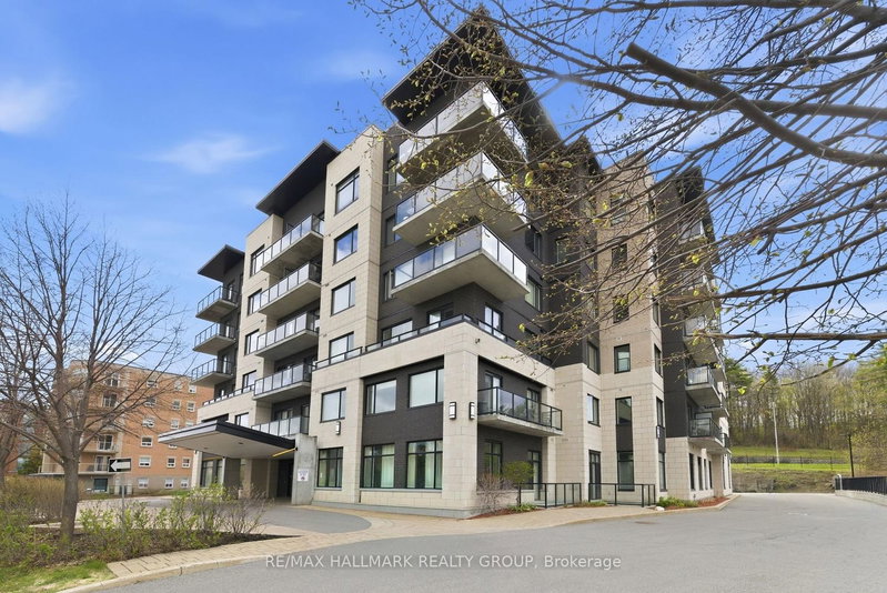 206 - 310 Centrum Boulevard