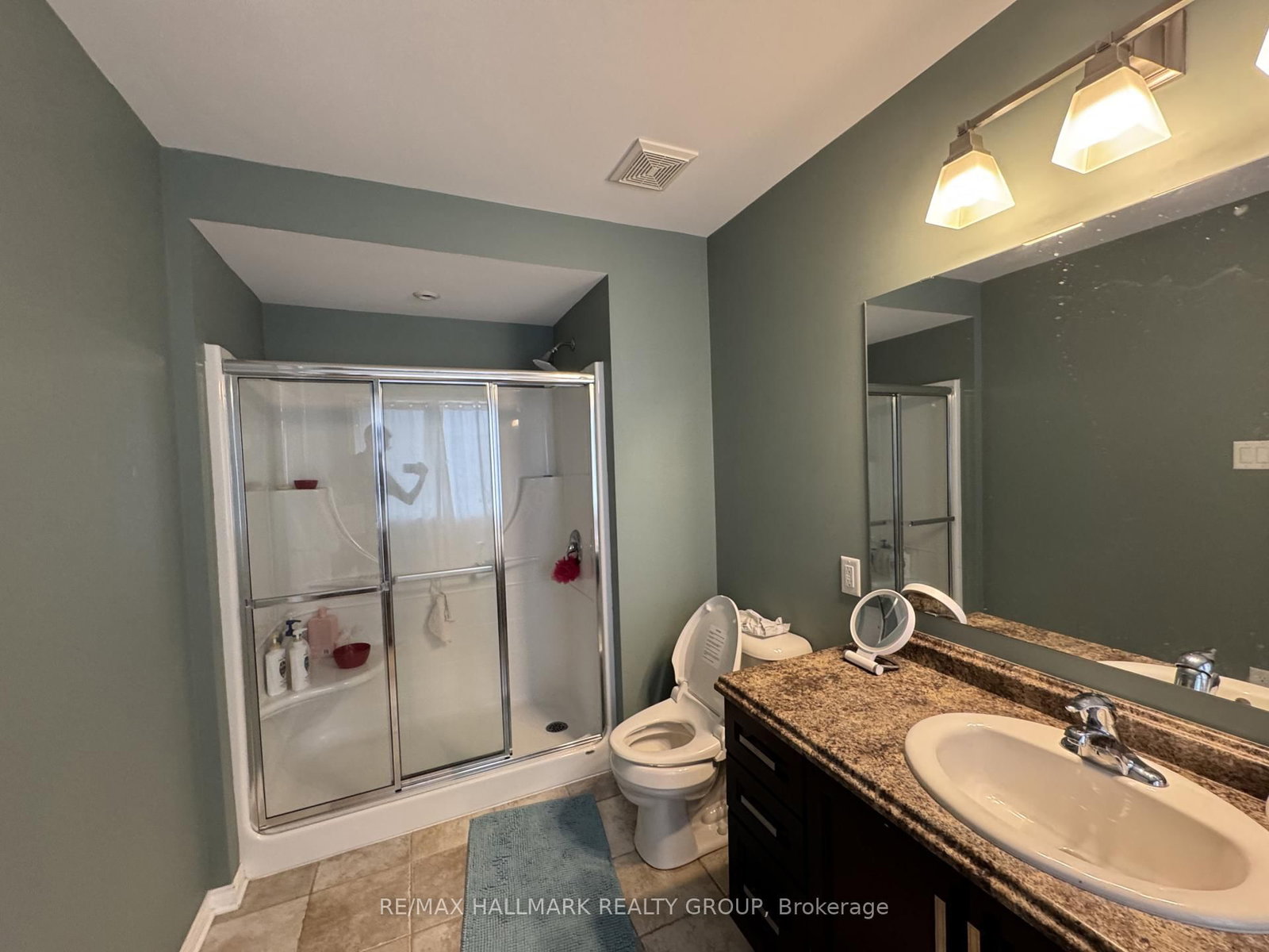 821 Tabaret Street • Ottawa, ON photo 21