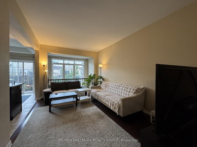 821 Tabaret Street • Ottawa, ON photo 8