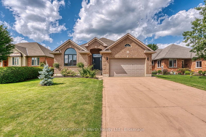 635 Riverview Drive