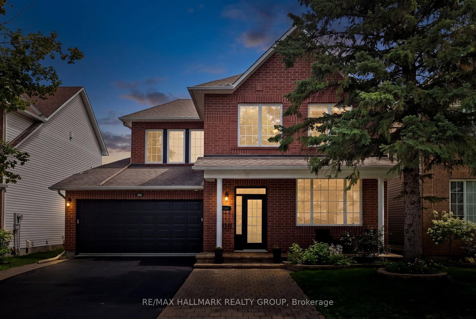 2104 Sandy Oaks Drive • Ottawa, ON photo 1