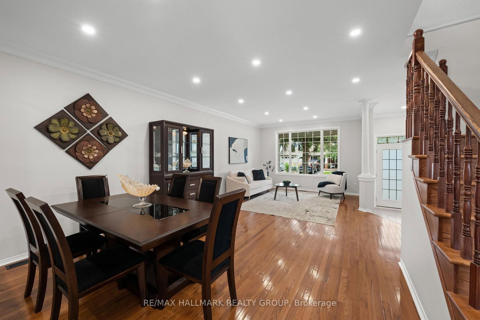 2104 Sandy Oaks Drive • Ottawa, ON photo 12