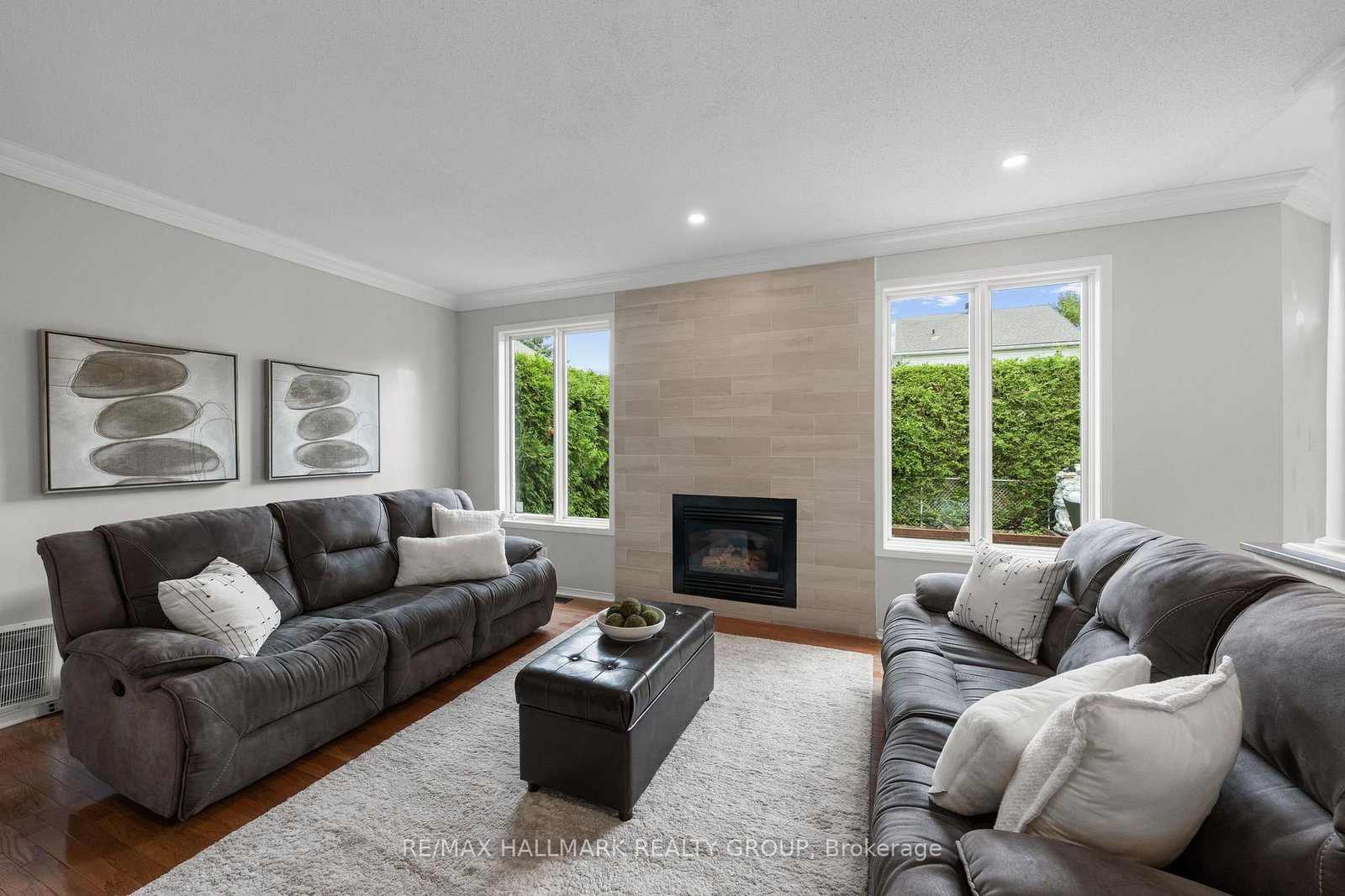 2104 Sandy Oaks Drive • Ottawa, ON photo 14