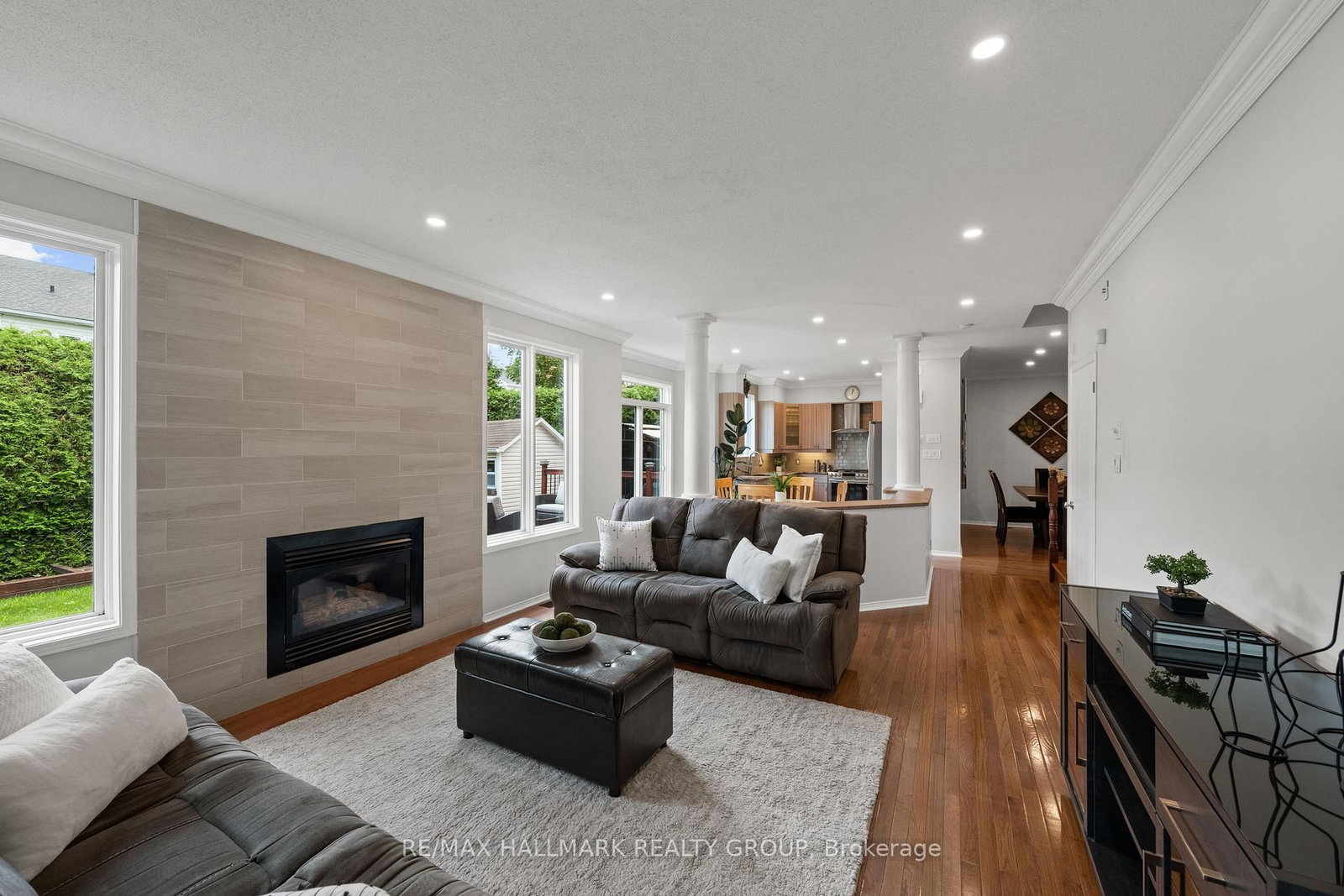 2104 Sandy Oaks Drive • Ottawa, ON photo 15