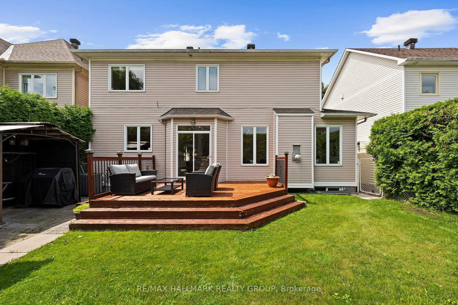 2104 Sandy Oaks Drive • Ottawa, ON photo 38