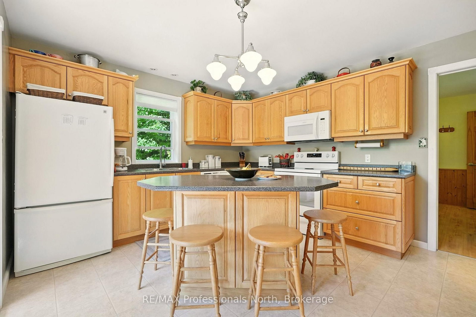 1237 Williamsport Road • Huntsville, ON photo 12