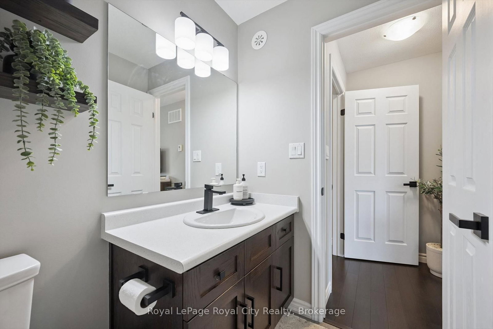 107 WESTRA Drive • #58 • Guelph, ON photo 25