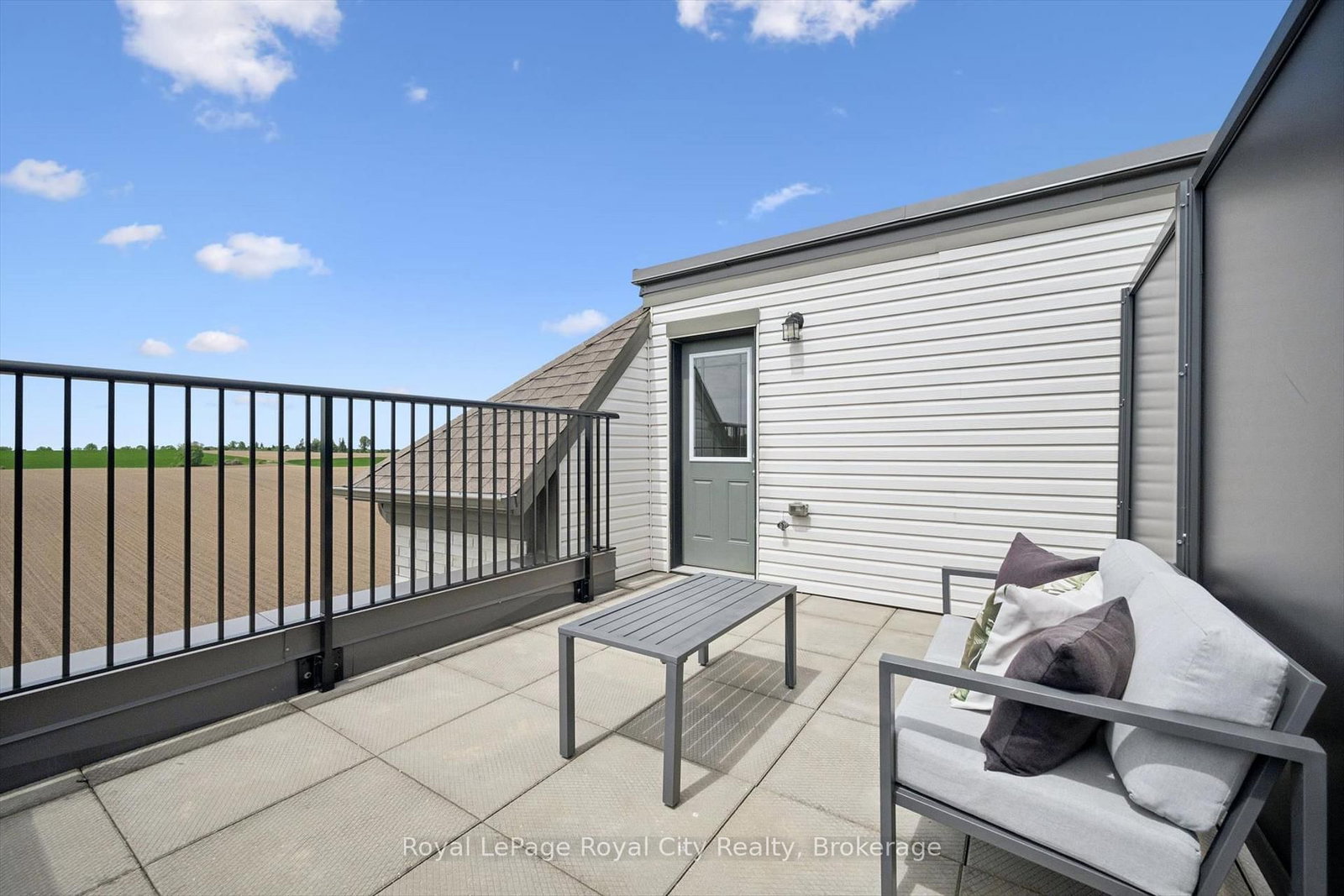 107 WESTRA Drive • #58 • Guelph, ON photo 34