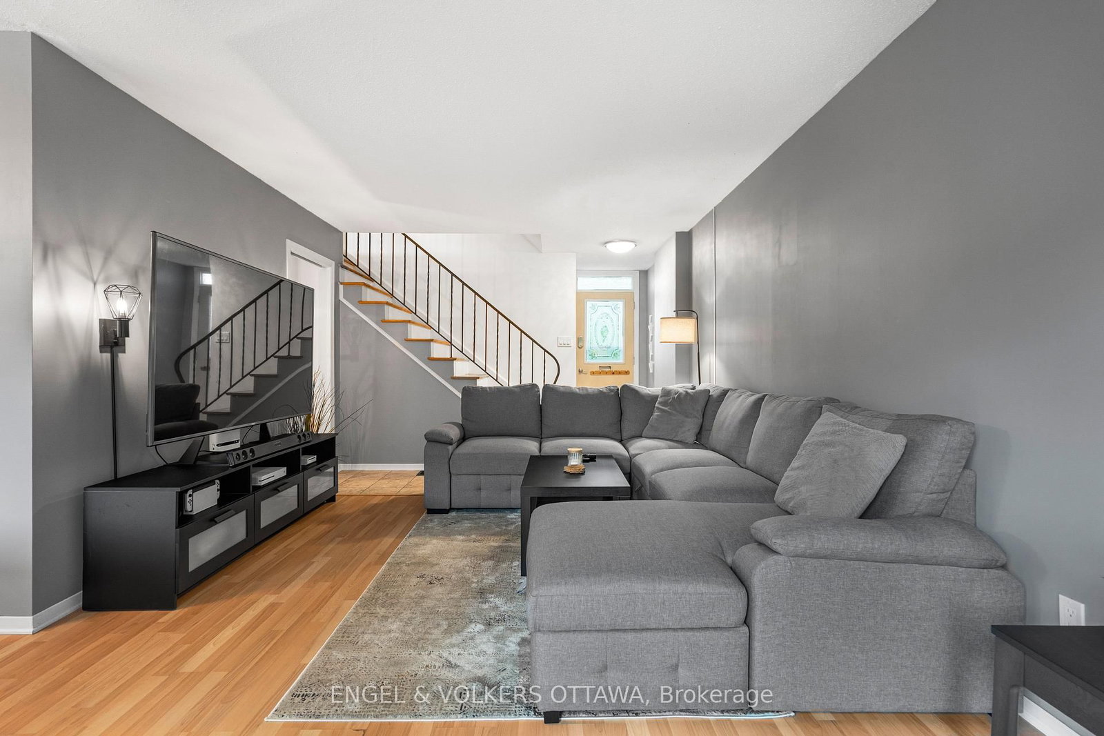 10 Estelle Crescent • Nepean, ON photo 10