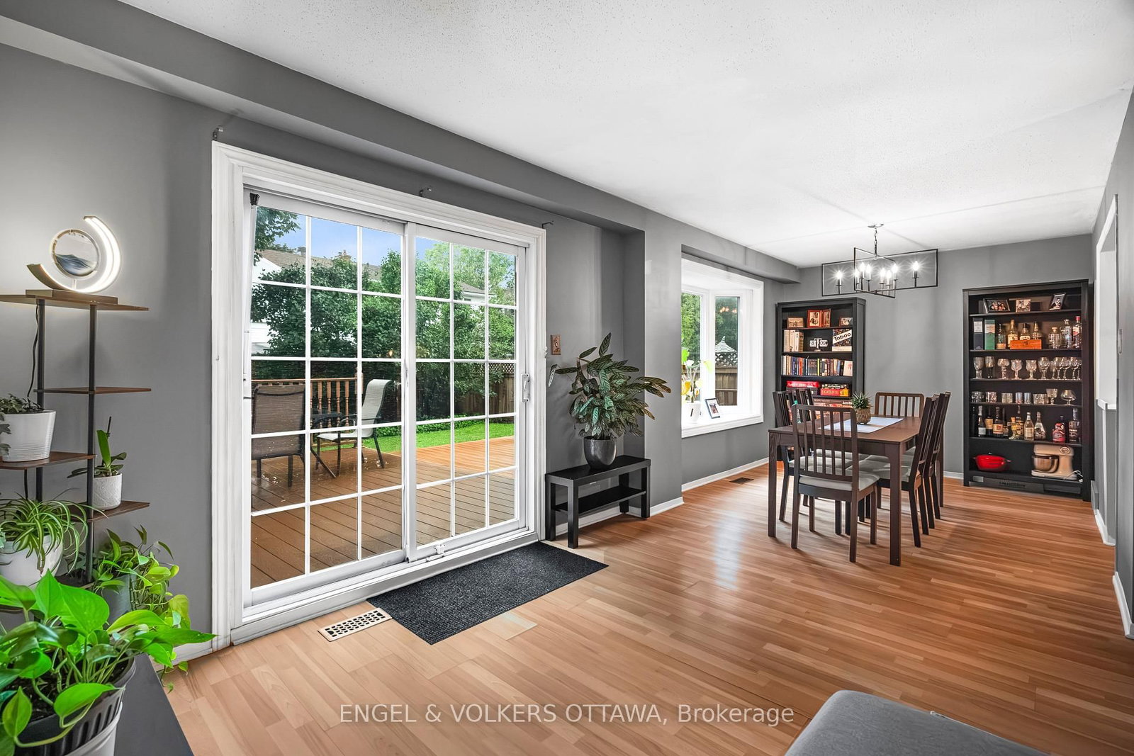 10 Estelle Crescent • Nepean, ON photo 13