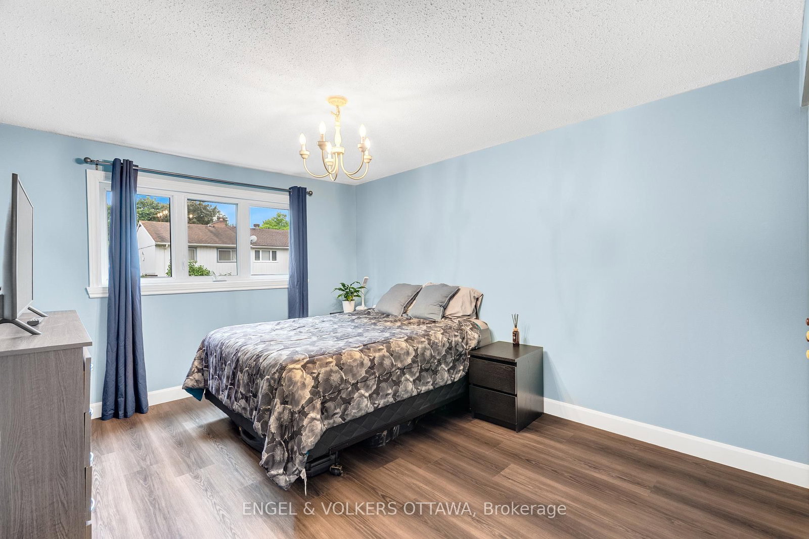 10 Estelle Crescent • Nepean, ON photo 36