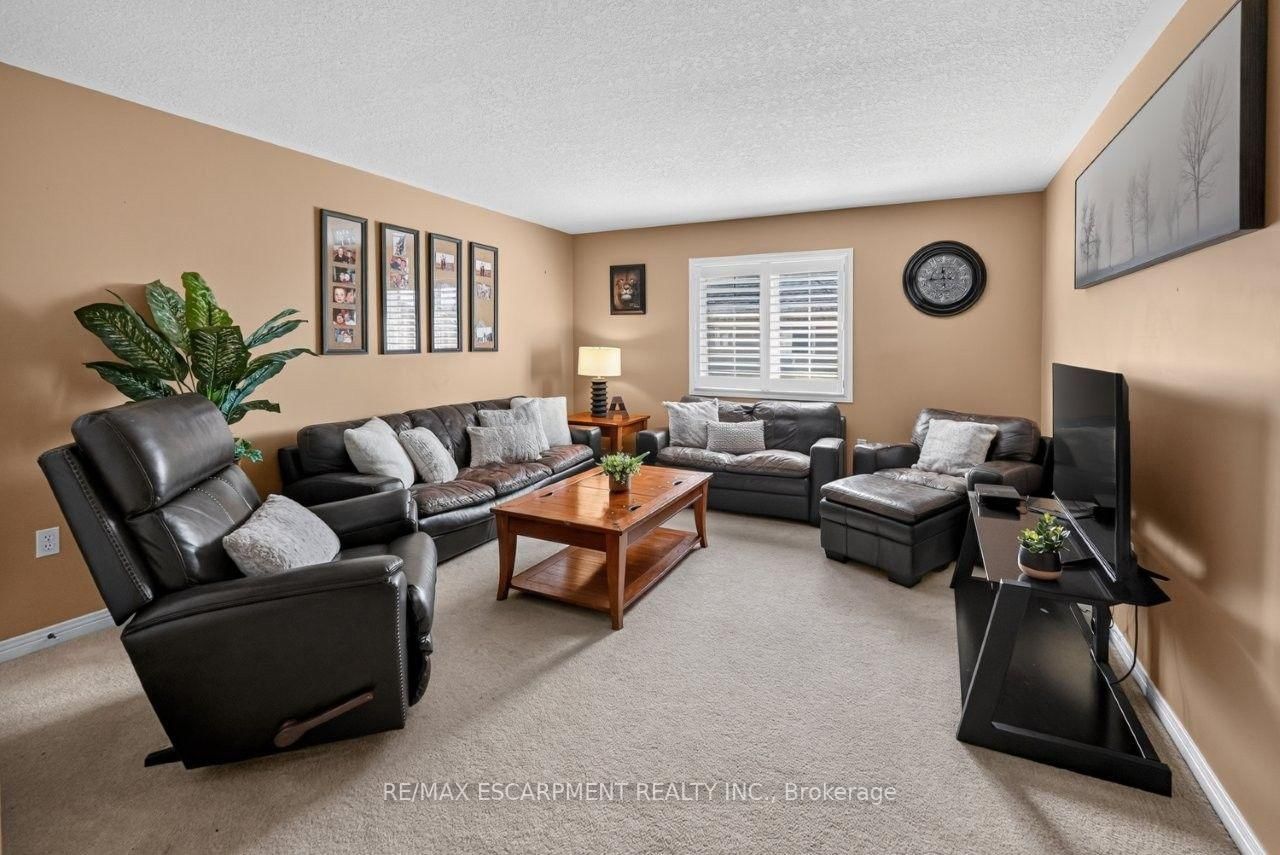 37 Hickory Crescent • Grimsby, ON photo 19