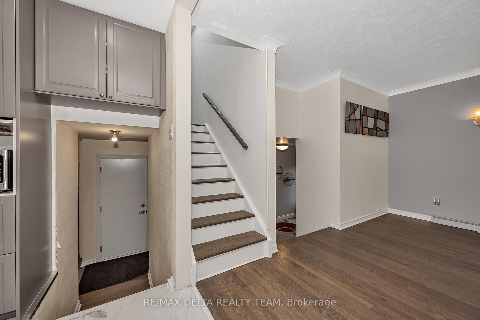 2350 Georgina Drive • Ottawa, ON photo 24