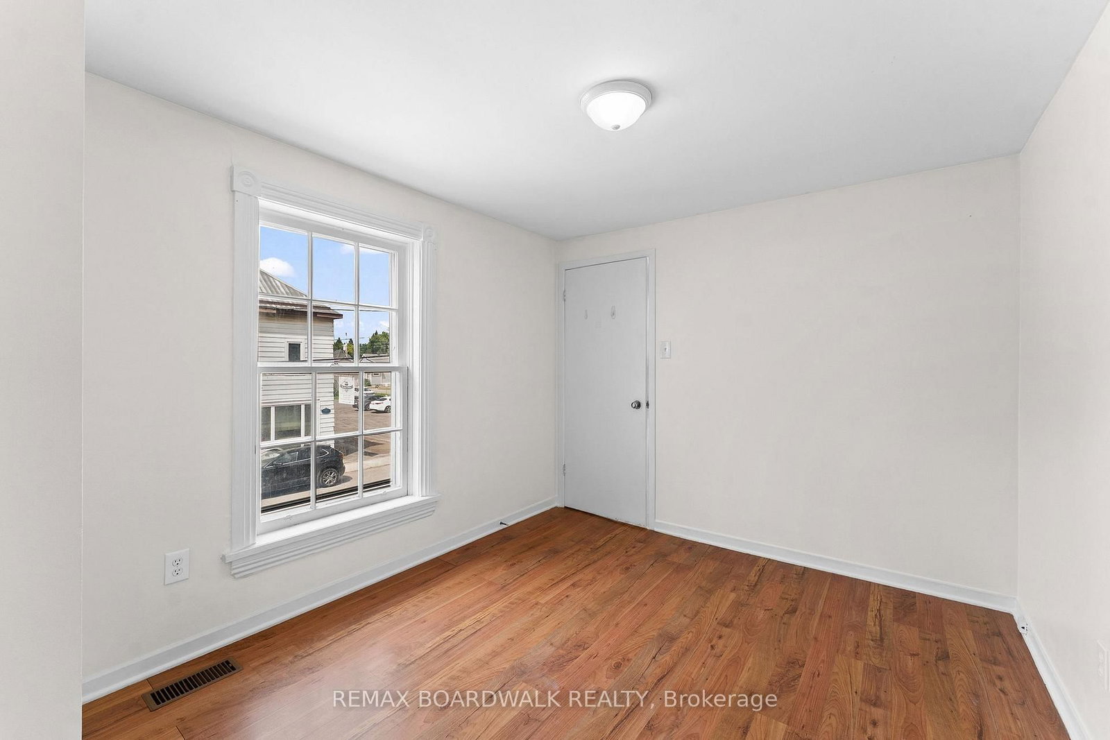 110-114 Clothier Street E • North Grenville, ON photo 19