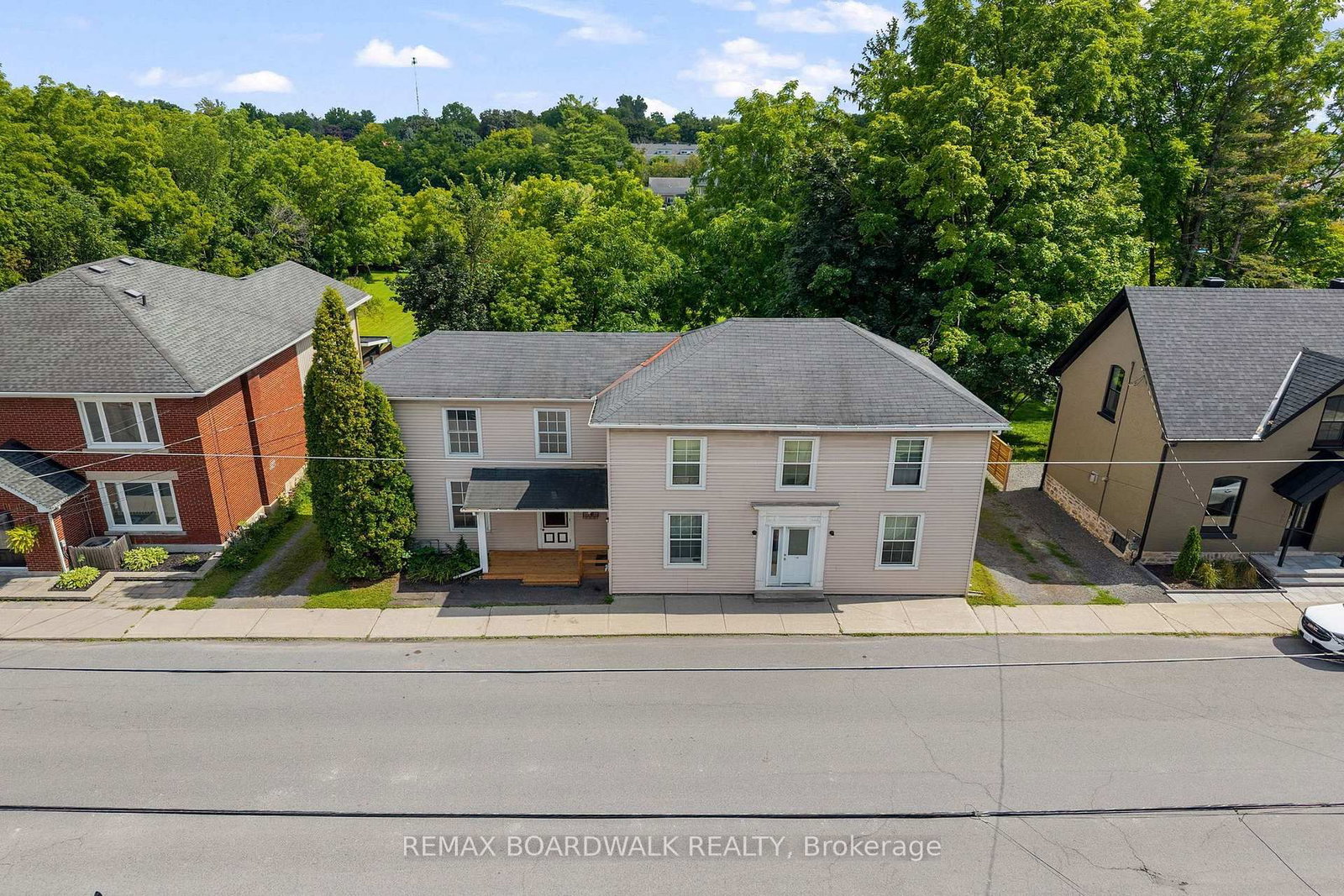 110-114 Clothier Street E • North Grenville, ON photo 38