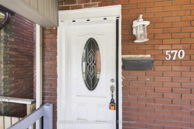 570 Cannon Street • Hamilton, ON photo 8