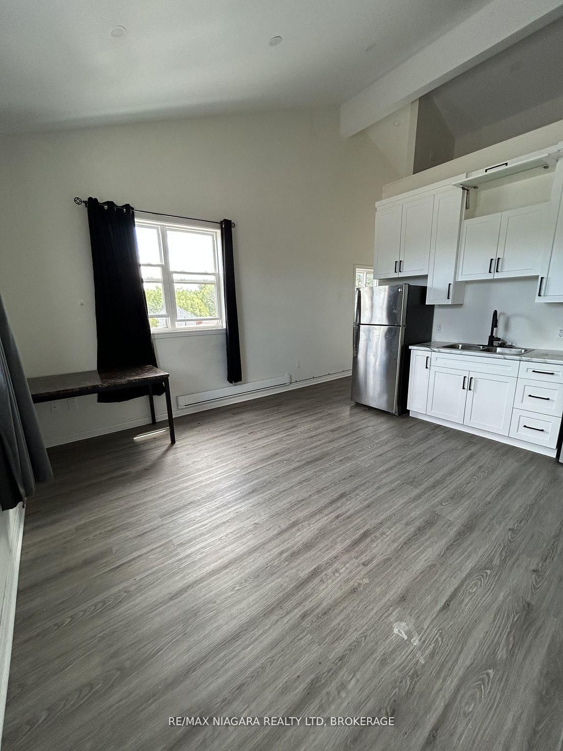 335 Wellington Street, Port Colborne 5