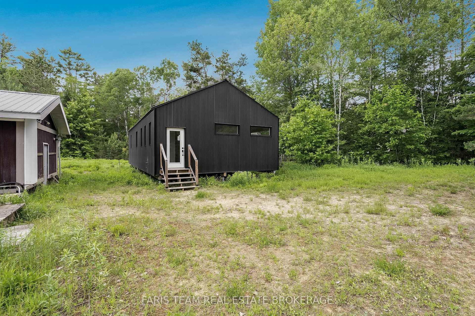 2180-2186 Highway 141 • Muskoka Lakes, ON photo 12