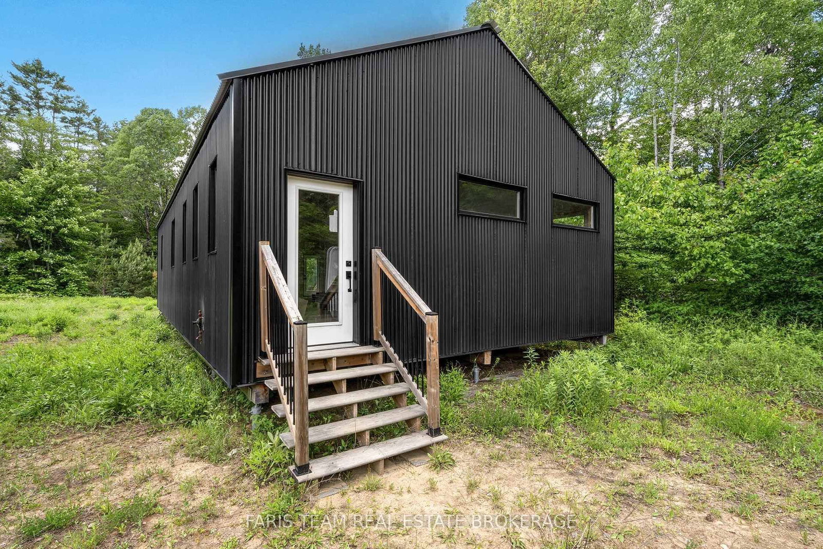 2180-2186 Highway 141 • Muskoka Lakes, ON photo 13