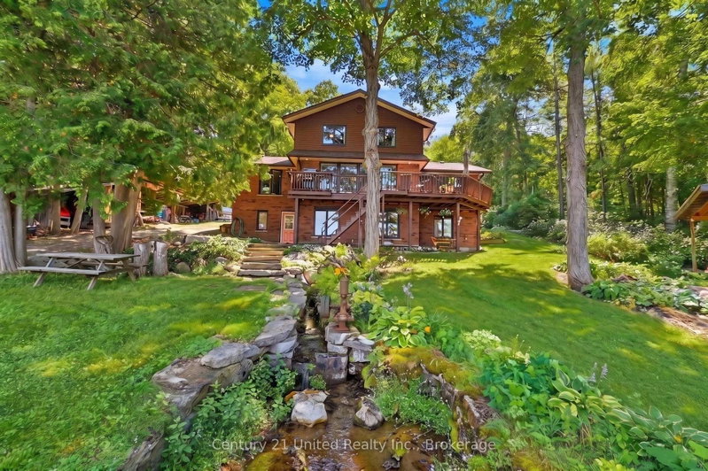 113 Sugarbush Crescent