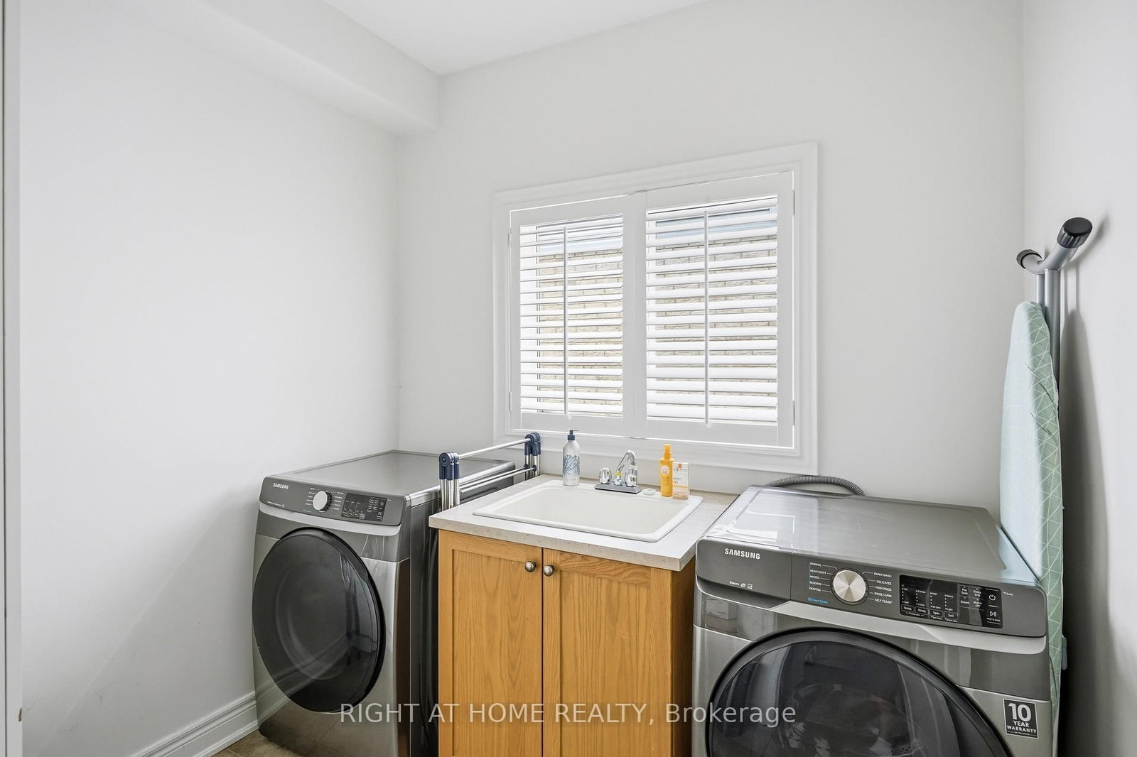 1606 Concession 4 Road • Niagara-on-the-Lake, ON photo 19
