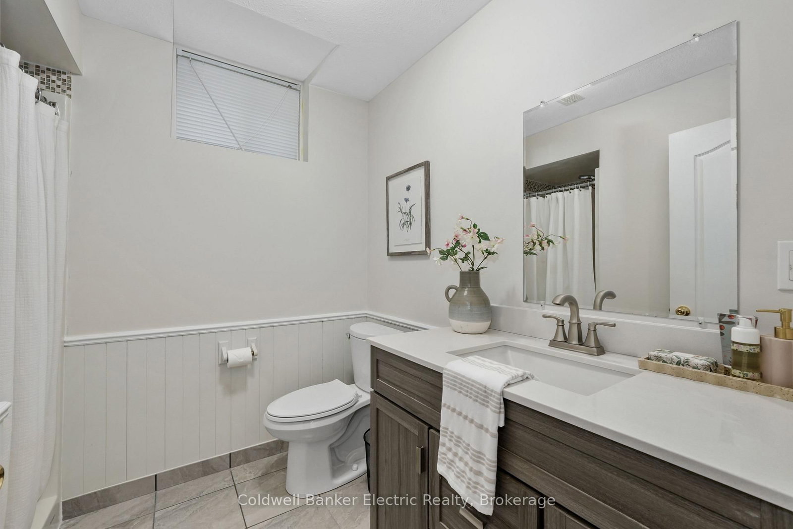 121 Haden Avenue • Peterborough, ON photo 23