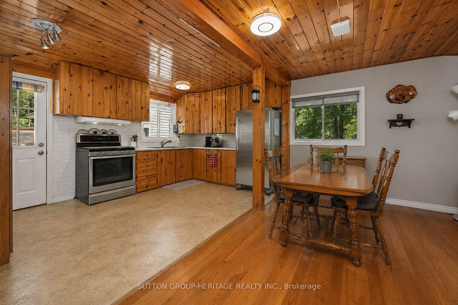 1241 One Mile Drive • Minden Hills, ON photo 11