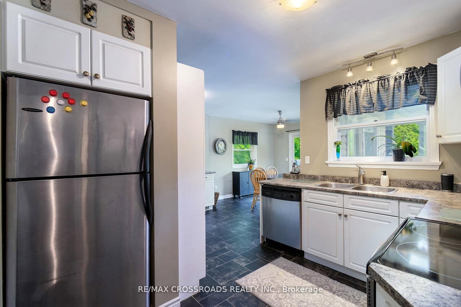 19 Orchard Avenue • Cobourg, ON photo 12