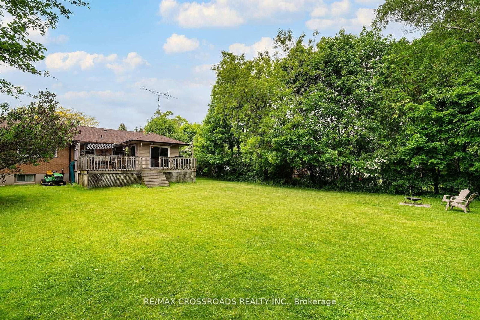 19 Orchard Avenue • Cobourg, ON photo 42