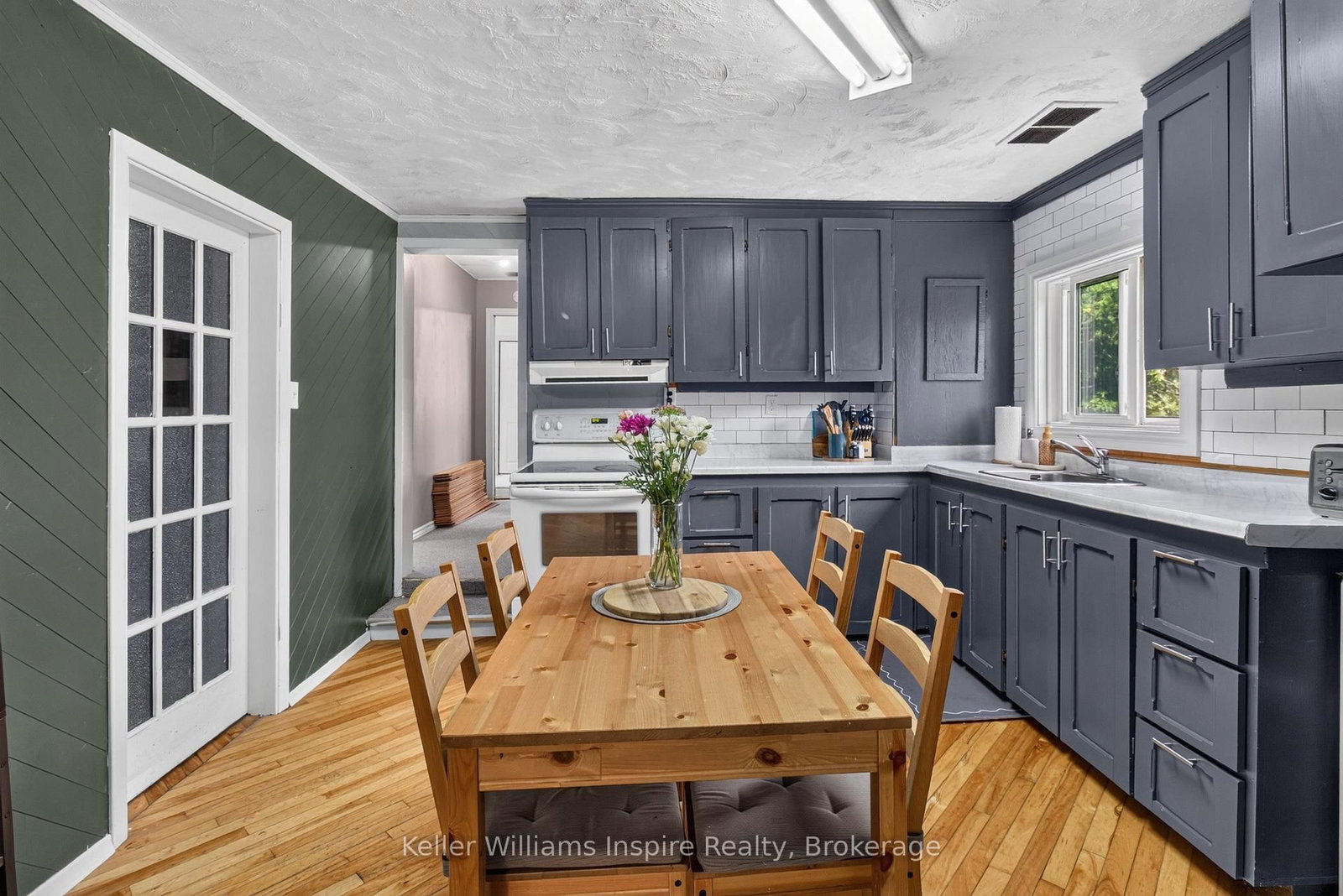 7968 County 2 Road • Napanee, ON photo 13