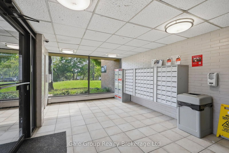 750 Kipps Lane photo 4