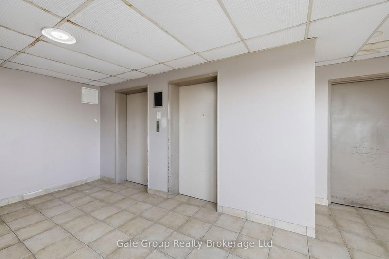 750 Kipps Lane photo 5