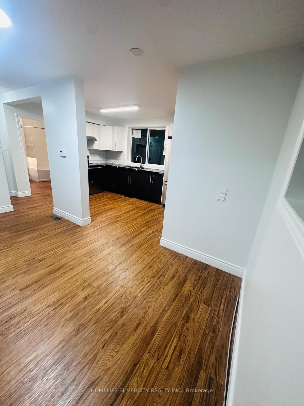 221 Emerson Avenue S • London South, ON photo 19