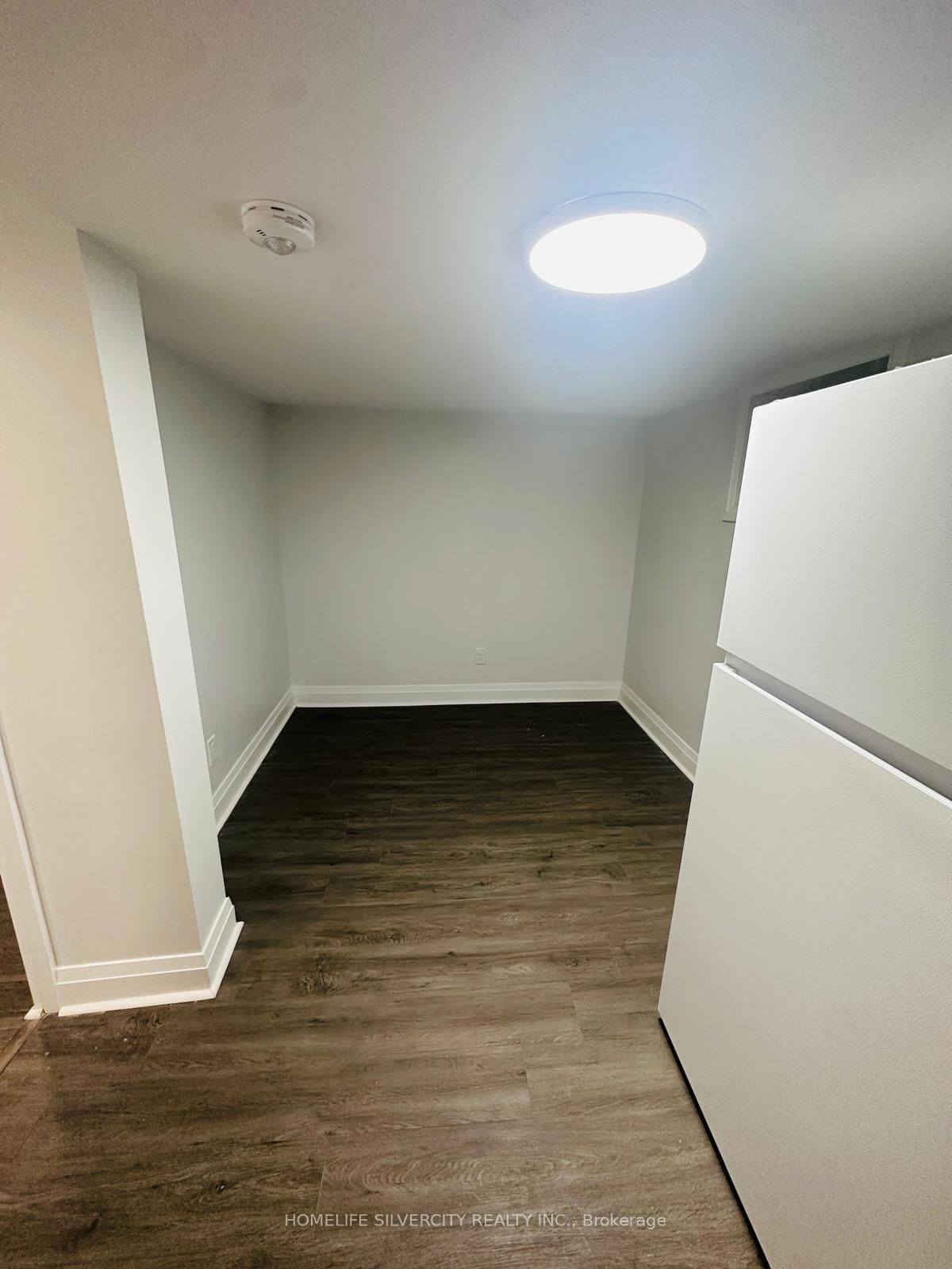 221 Emerson Avenue S • London South, ON photo 25