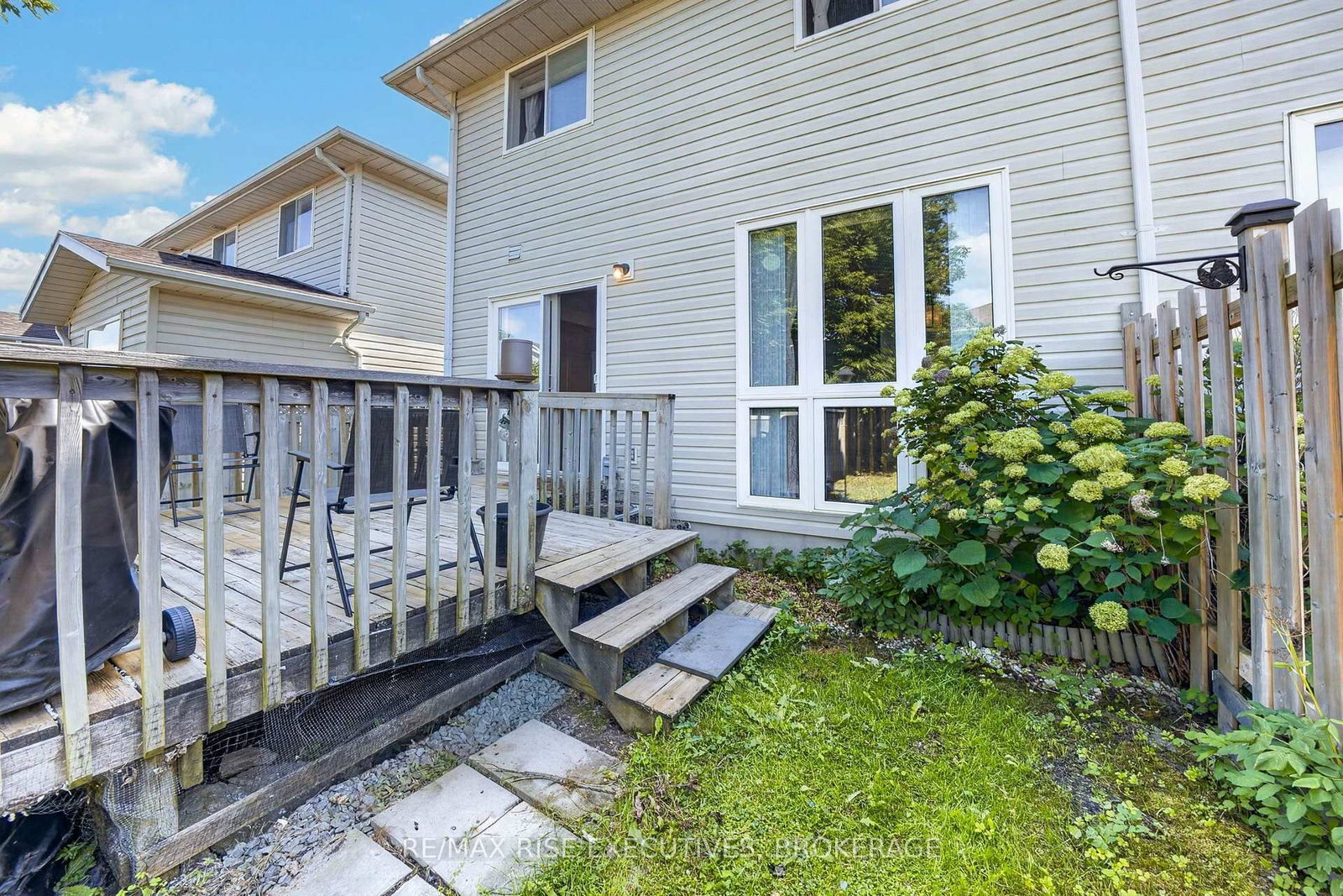 254 Ellesmeer Avenue • Kingston, ON photo 39