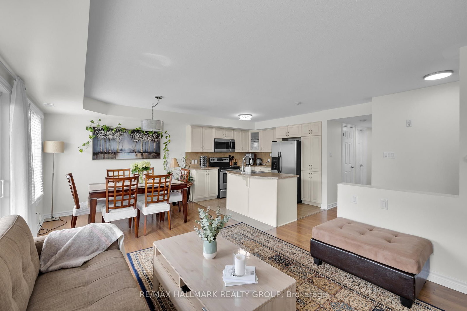 500 Stonefield Private • #6 • Ottawa, ON photo 13