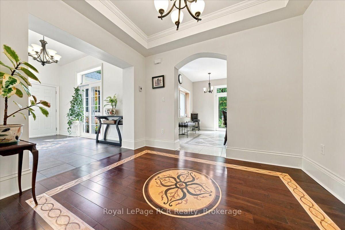 575 Queen Street • Kincardine, ON photo 15
