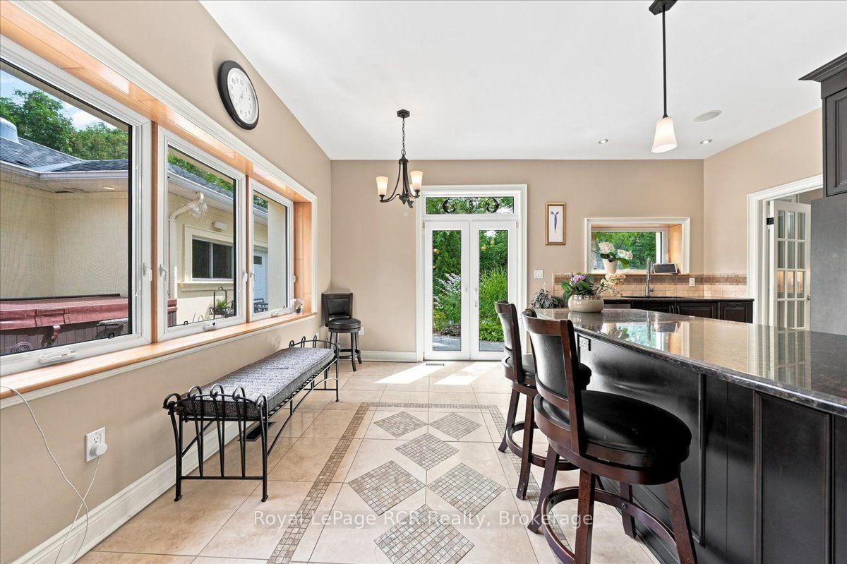 575 Queen Street • Kincardine, ON photo 19