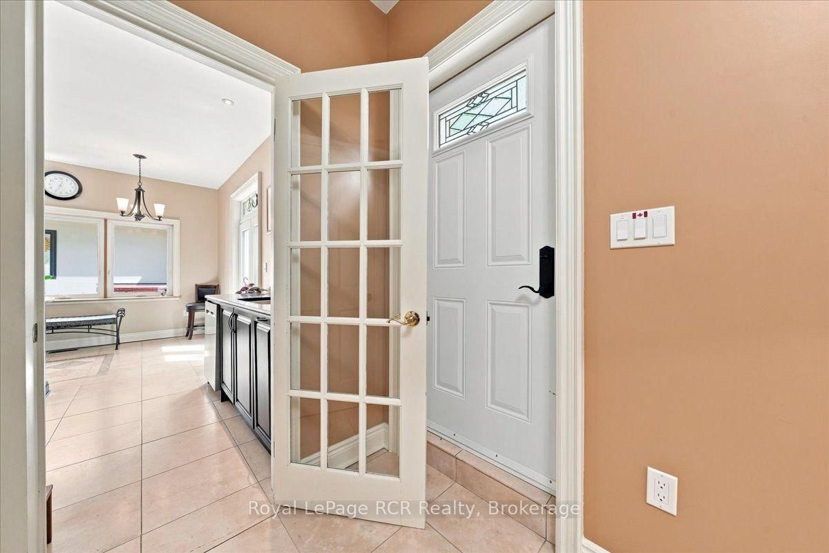 575 Queen Street • Kincardine, ON photo 27