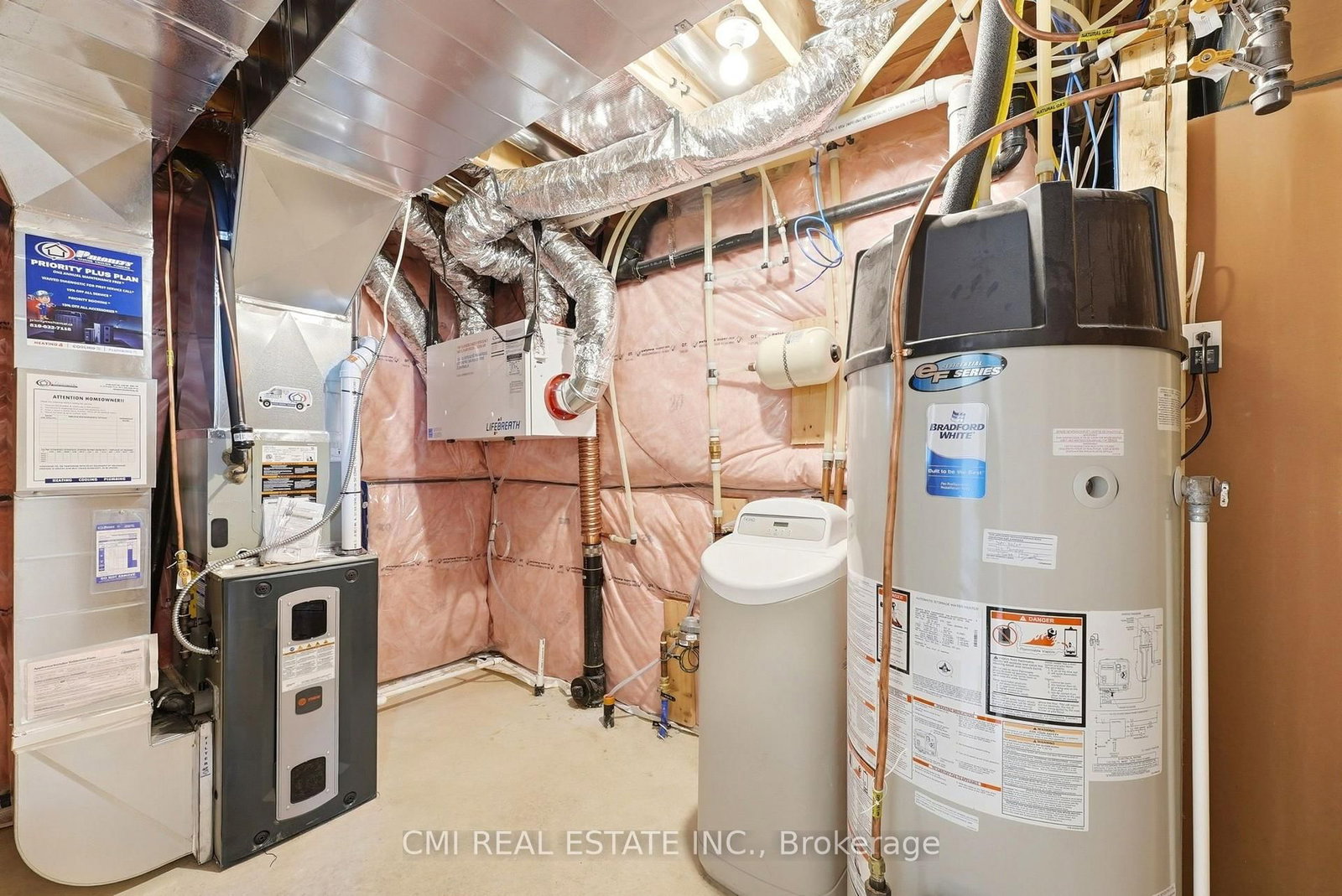 128 Dempsey Drive • Stratford, ON photo 31