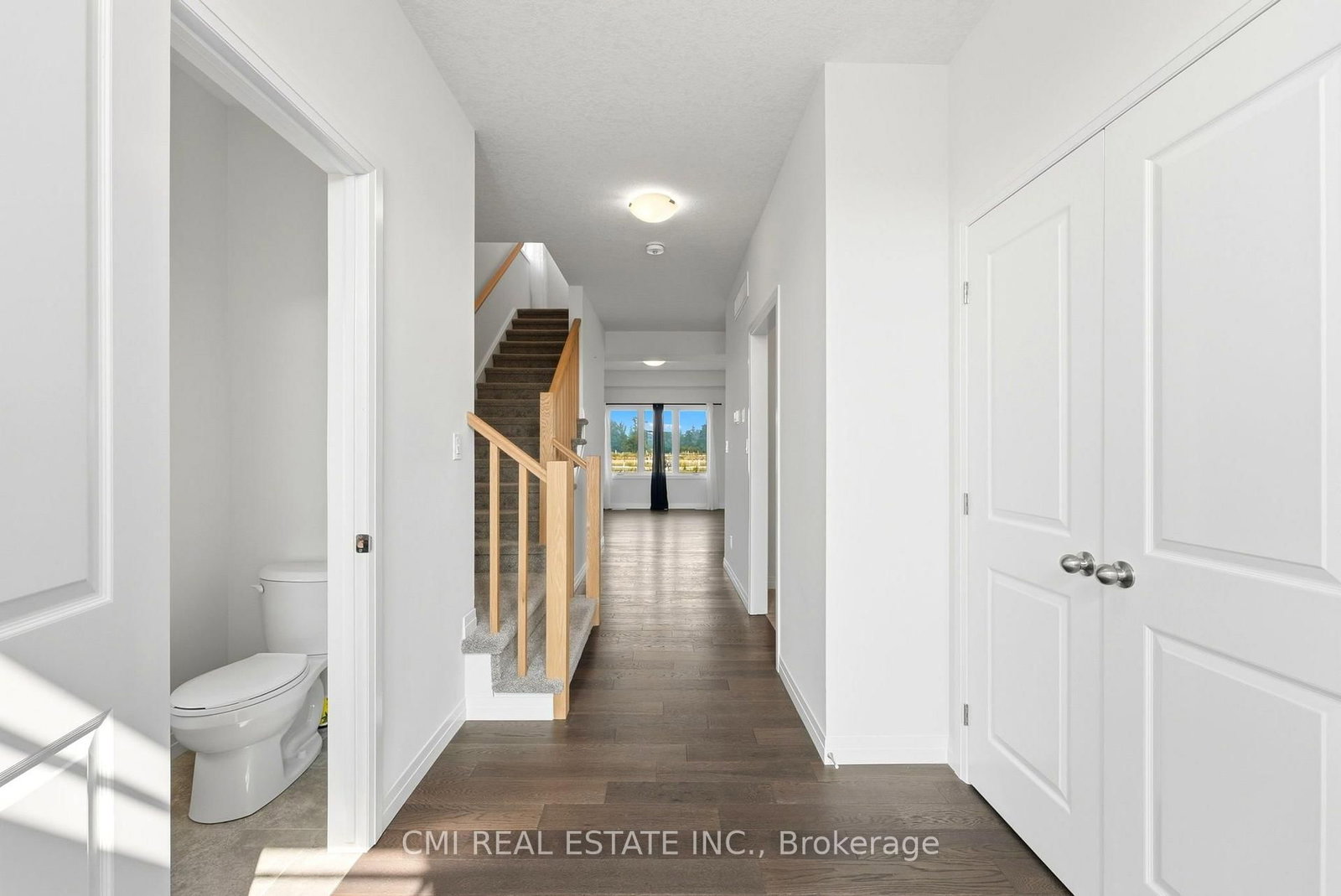 128 Dempsey Drive • Stratford, ON photo 4
